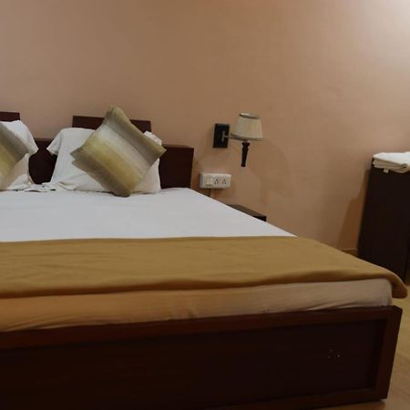 Hotel Shree Krishna Jungle Resort Khajurāho المظهر الخارجي الصورة